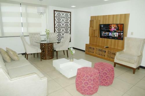 Apartamento Ecu Suites Front View Of River Exclusive Santa Ana