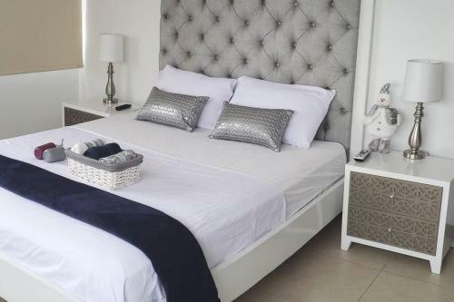 Apartamento Ecu Suites Front View Of River Exclusive Santa Ana