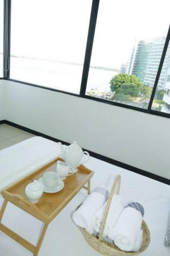 Apartamento Ecu Suites Front View Of River Exclusive Santa Ana