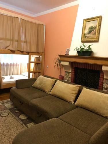 Pelican Guest House & Hostel