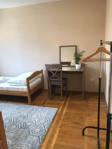 Pelican Guest House & Hostel