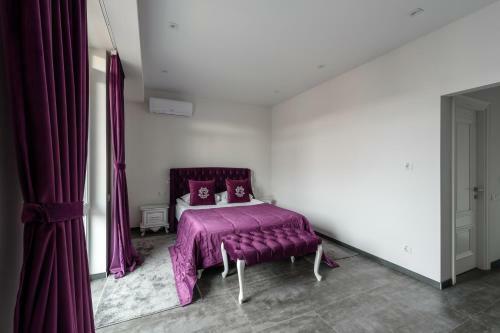 Hotel Grand Royal