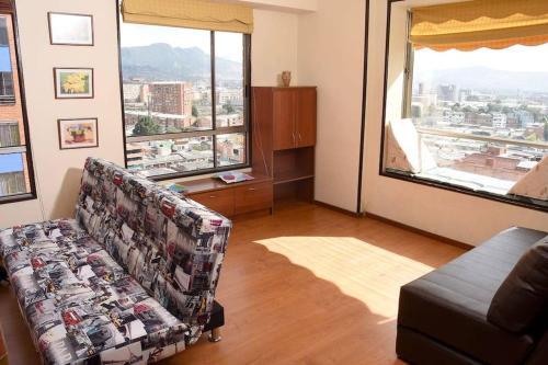 Apartment: Corferias, Embajada, Airport, Agora,g12