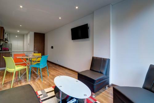 Piamonte Apartments By Mox