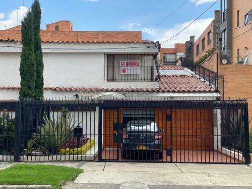 Oficina Privada Santa Barbara Unicentro Usaquen