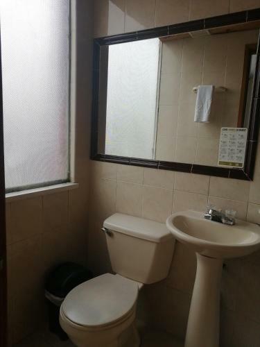 Hostal Room In Guest Room - Comfotable Room In Very Nice Location
