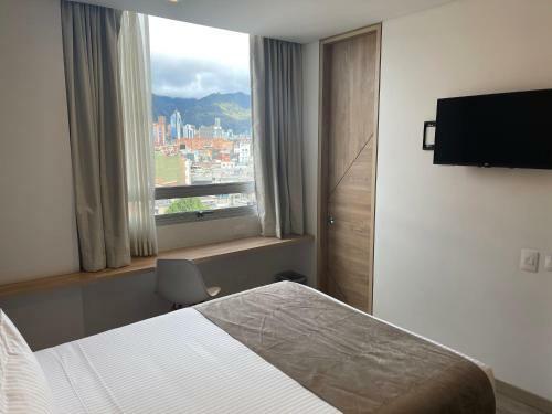 Em Budget Hotel Corferias