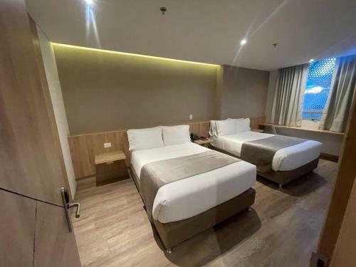 Em Budget Hotel Corferias