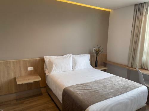 Em Budget Hotel Corferias