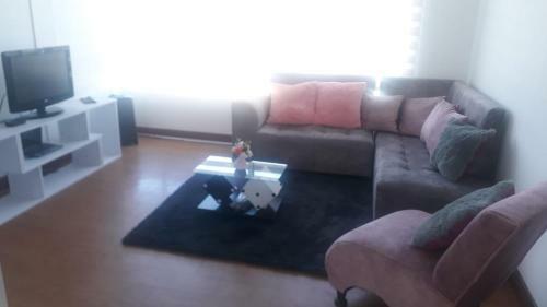 Habitaci�n Con Ba�o Privado E Iluminada Para Descansar