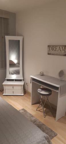 Modern And Cozy Apartment In Centro International