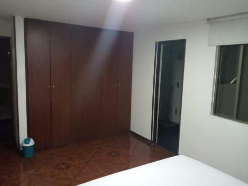 Habitacion Centro De Fontibon Con Ba�o Privado
