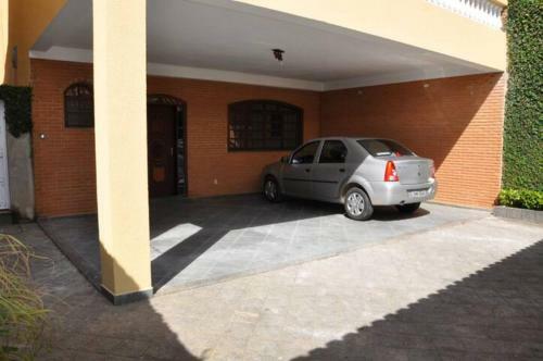 Casa Com 6 Quartos E Confort�vel Pr�xima Ao Santu�rio