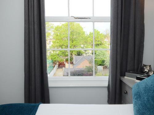 Hostal Airden House