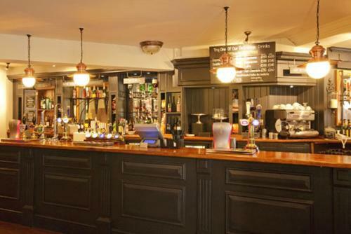 Raven Hotel