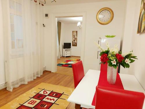 Casa Du?a - Apartament Crisstina