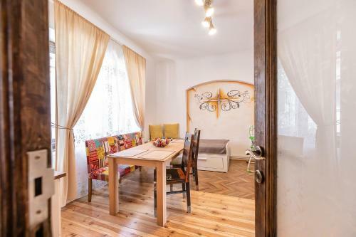 Apartamento Saint John's 22 Brasov