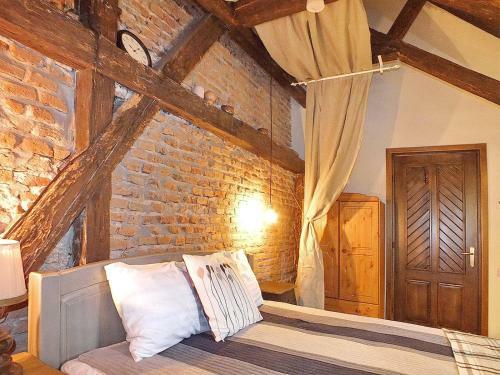 Hostal Wood House Republicii