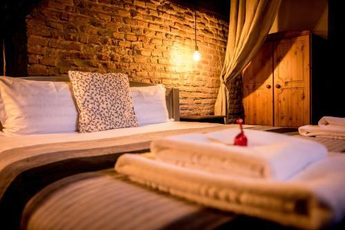 Hostal Wood House Republicii