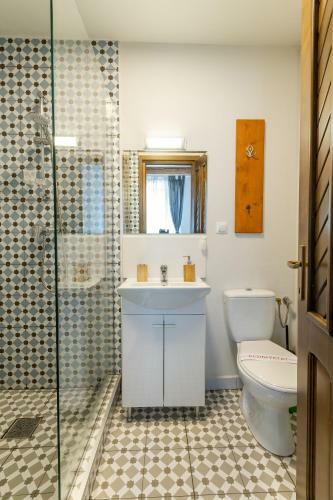 Hostal Wood House Republicii