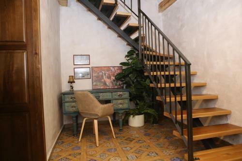 Hostal Wood House Republicii