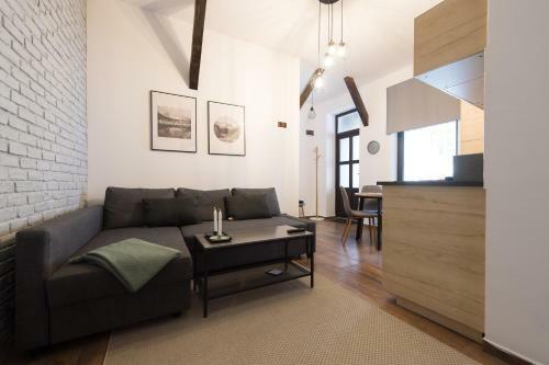 Apartamento Lovely Brasov Flat With Patio And Mountain Views