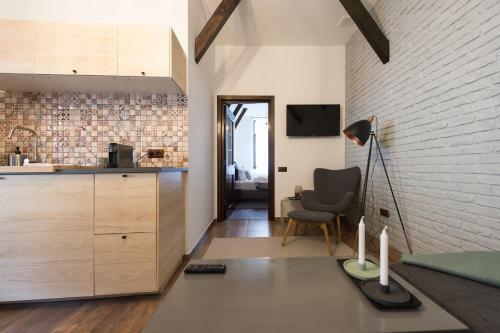 Apartamento Lovely Brasov Flat With Patio And Mountain Views