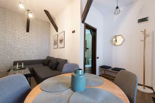 Apartamento Lovely Brasov Flat With Patio And Mountain Views
