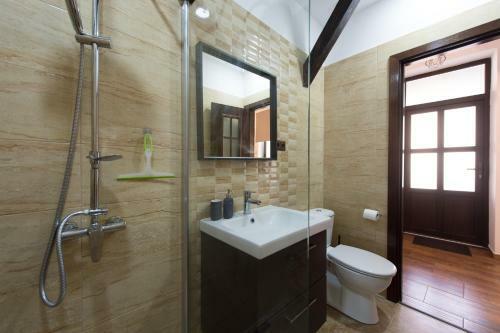 Apartamento Lovely Brasov Flat With Patio And Mountain Views