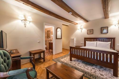 Hostal Casa Gotica Residence