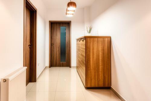 Nature Apartment - Minutes Away From The Old Town