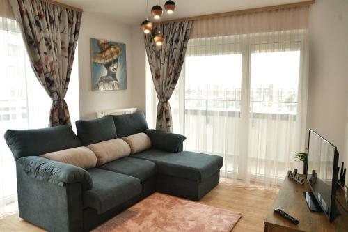 Roadstar Apartmants Coresi