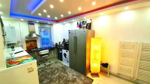 Luxury Paul Apartment Green, Private & Accessible