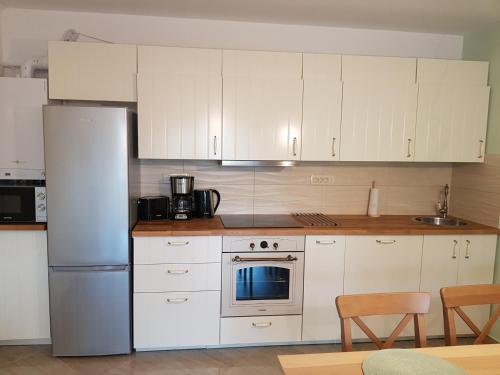 Apartament Monadin 3