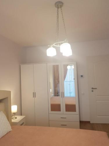 Apartament Monadin 3