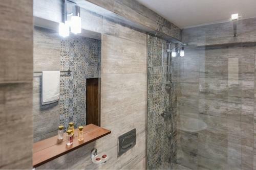 Aki Gray Apartment
