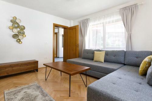 Aki Gray Apartment
