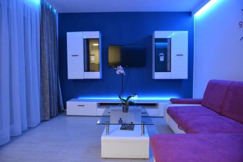 Coresi Deluxe Apartment