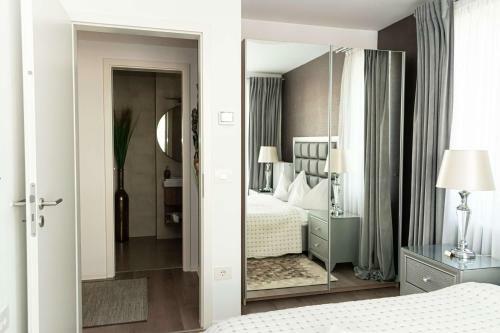 Royal Apartment