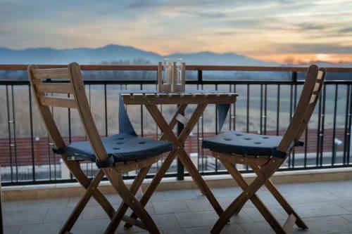 Hostal Roots Villa Redwood