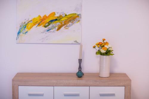 Ella Apartment