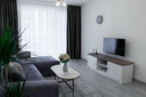 Plaza Apartments