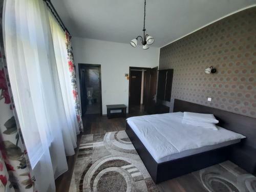 Hostal Vila Parc Moieciu