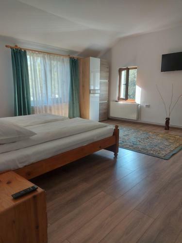 Villa Pensiunea Poiana Luminoas?
