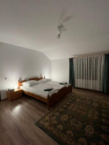 Villa Pensiunea Poiana Luminoas?