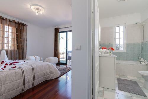 Casa Lira