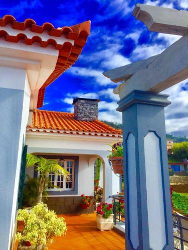 Casa Lira