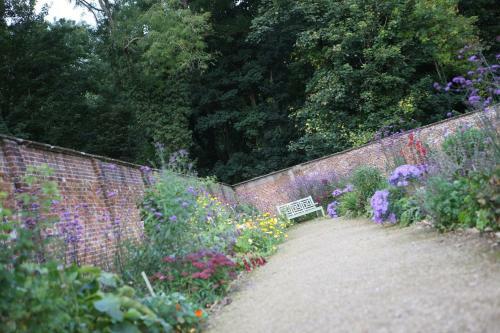 Hotel Lydiard House Conference Centre