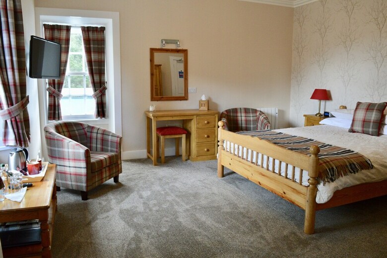 Fairwinds Hotel