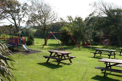 Hotel The Cornishman Inn
